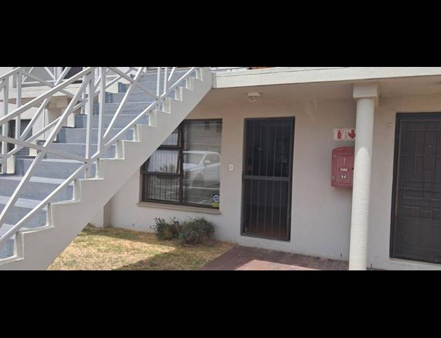 1 BEDROOM PROPERTY TO RENT IN VREDEKLOOF